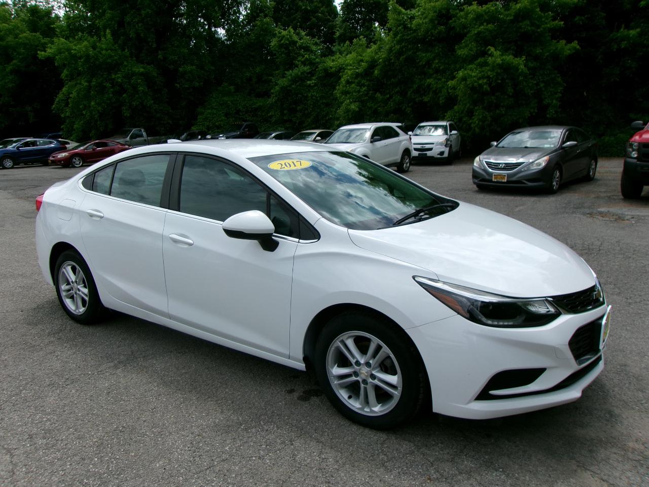 Chevrolet Cruze LT 4D Sedan 2017
