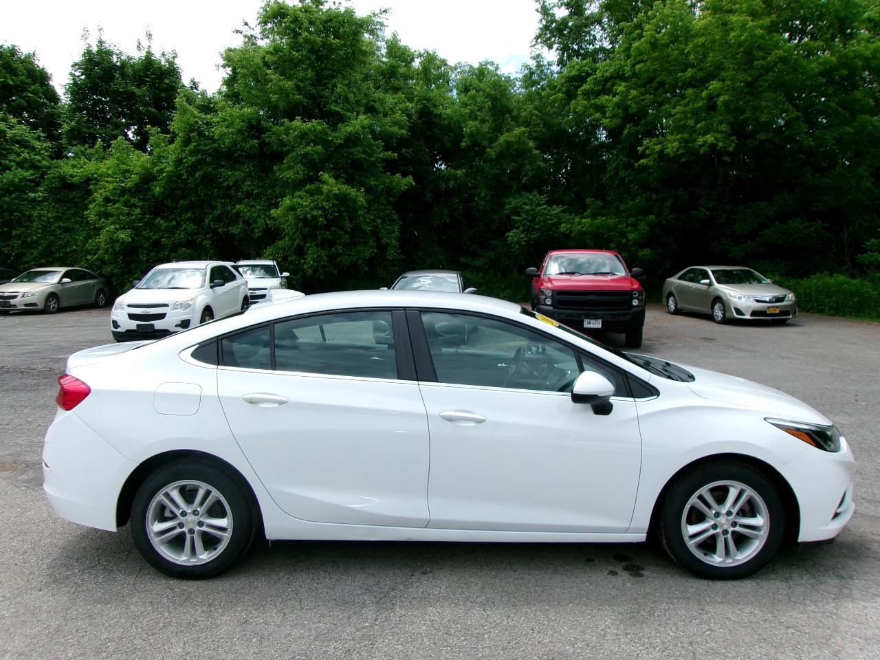 Chevrolet Cruze LT 4D Sedan 2017