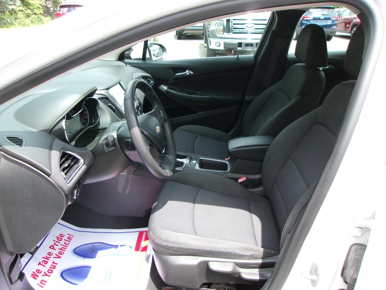 Chevrolet Cruze LT 4D Sedan 2017