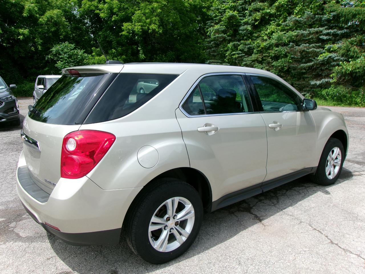 Chevrolet Equinox LS 4D SUV AWD 2015