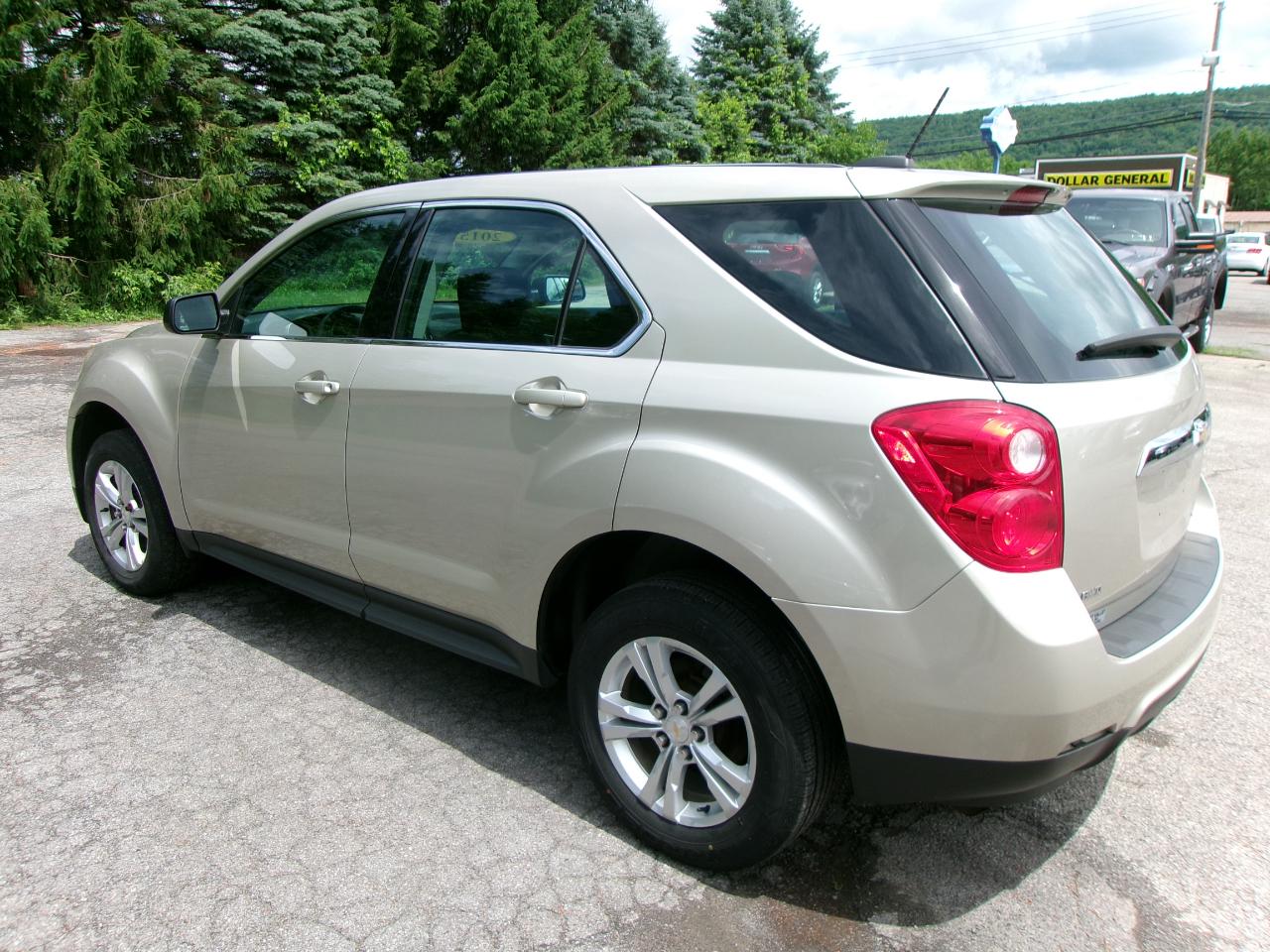 Chevrolet Equinox LS 4D SUV AWD 2015