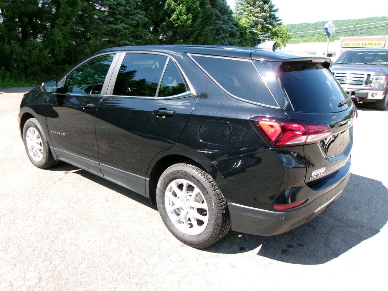 Chevrolet Equinox LT 4D SUV FWD 2022