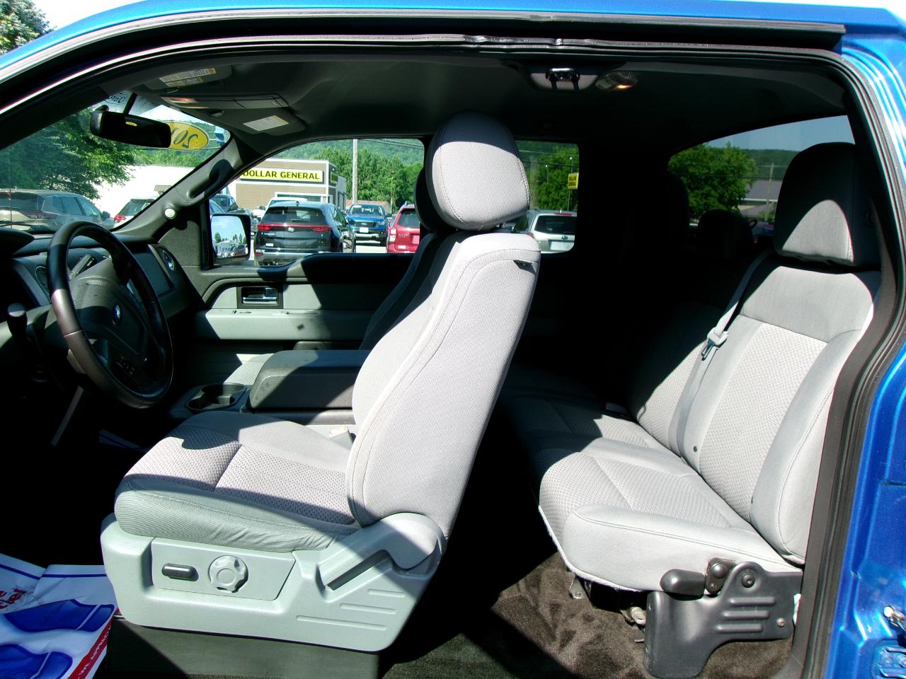 Ford F150 XLT Supercab 4WD 2014