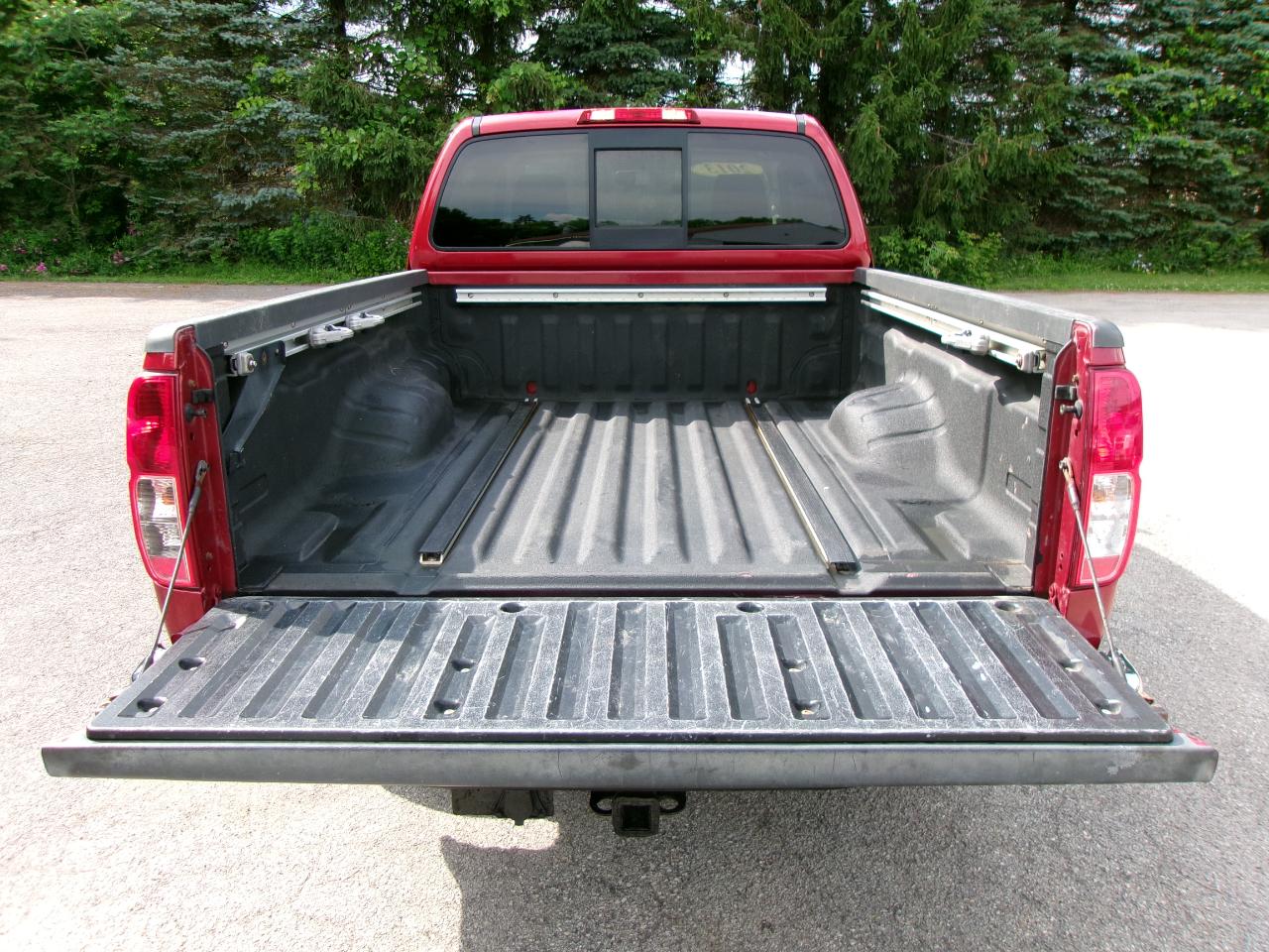 Nissan Frontier SV King Cab 4X4 V6 2013