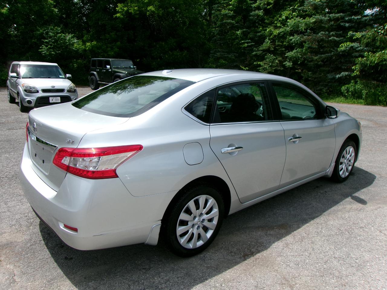 Nissan Sentra SV 4D Sedan 2015