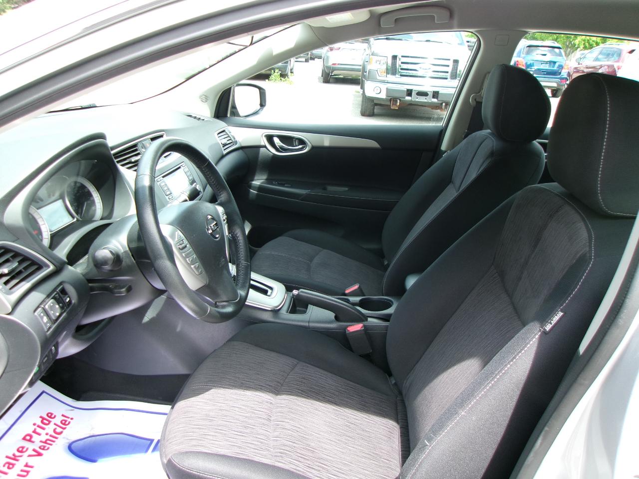 Nissan Sentra SV 4D Sedan 2015