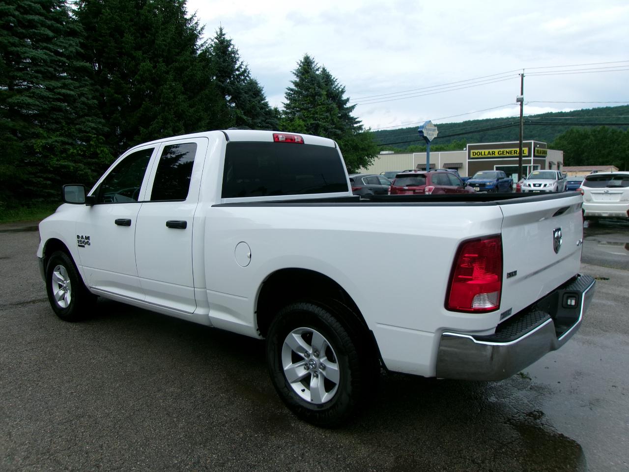 RAM 1500 DS SLT Quad Cab 4WD SWB 2024