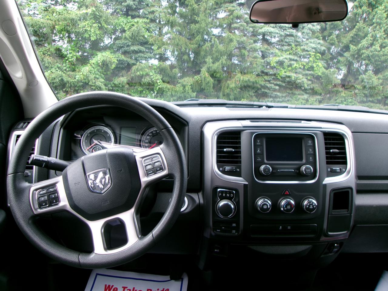 RAM 1500 DS SLT Quad Cab 4WD SWB 2024