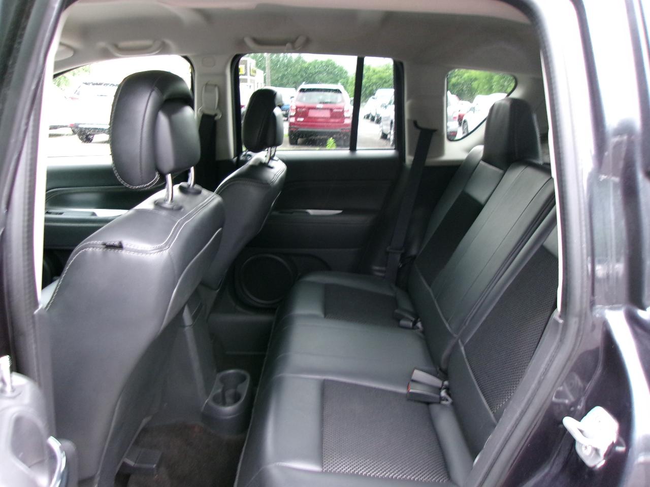 Jeep Compass Latitude 4D SUV 4WD 2014