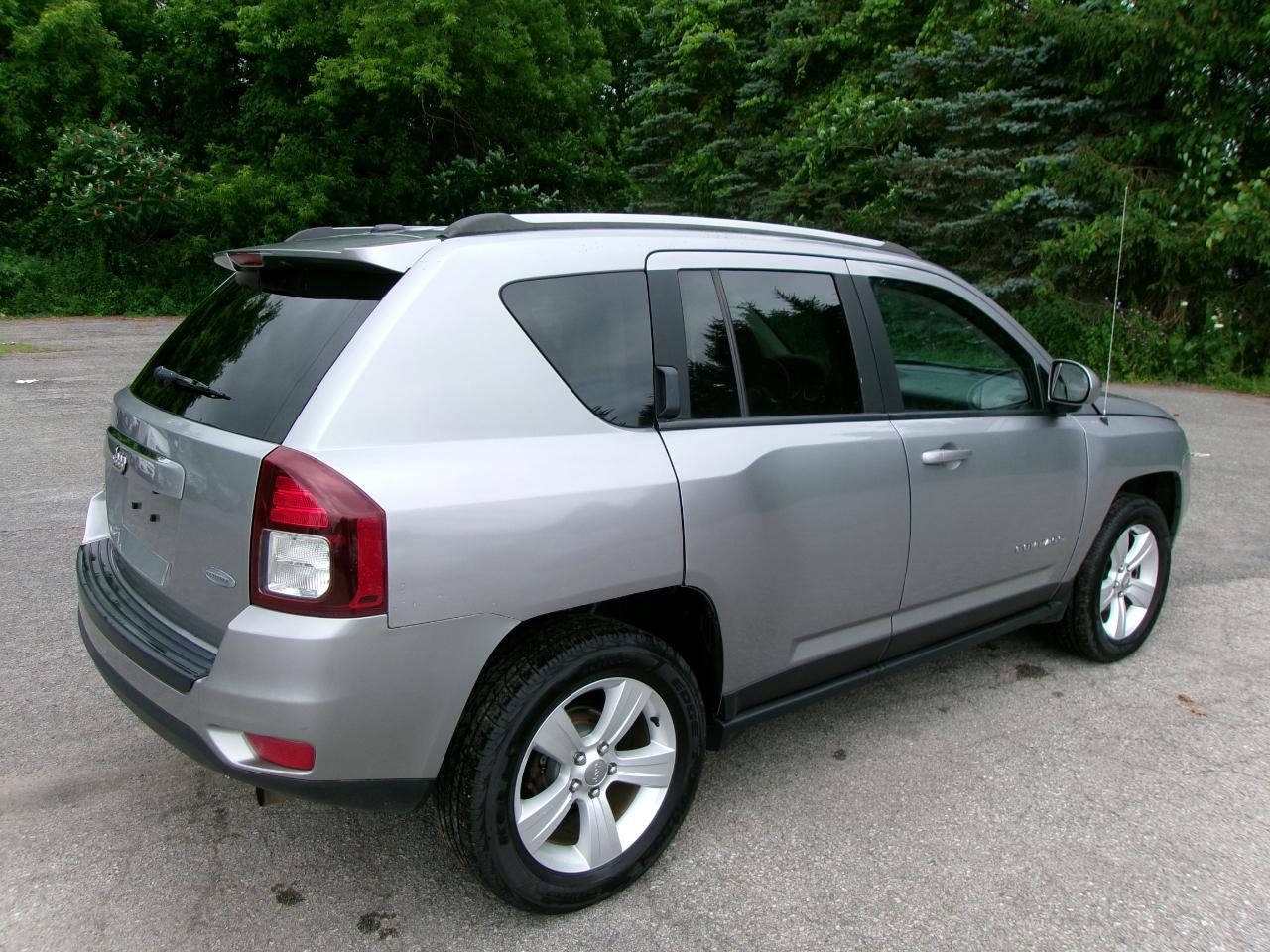 Jeep Compass Latitude 4D SUV 4WD 2017