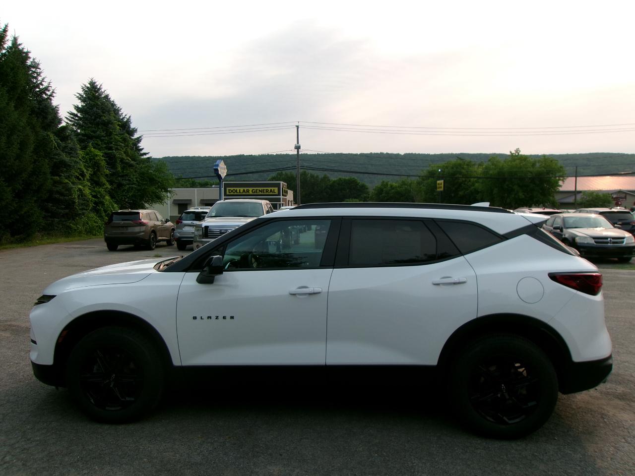 Chevrolet Blazer 2LT 4D SUV AWD 2023
