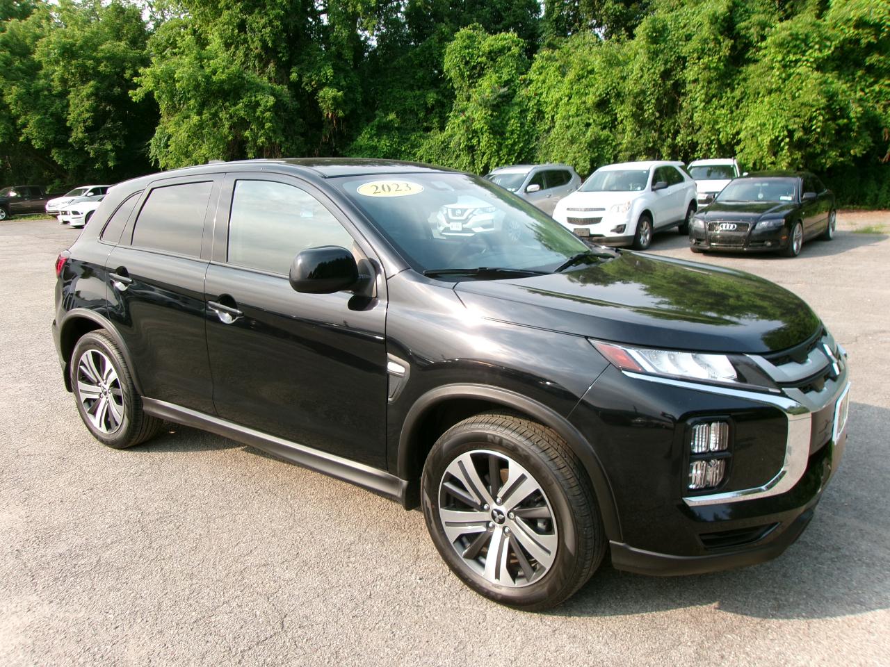 Mitsubishi Outlander Sport ES 4D SUV 4WD 2.0L at 2023
