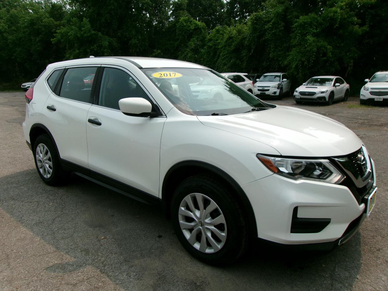 Nissan Rogue S 4D SUV AWD 2017