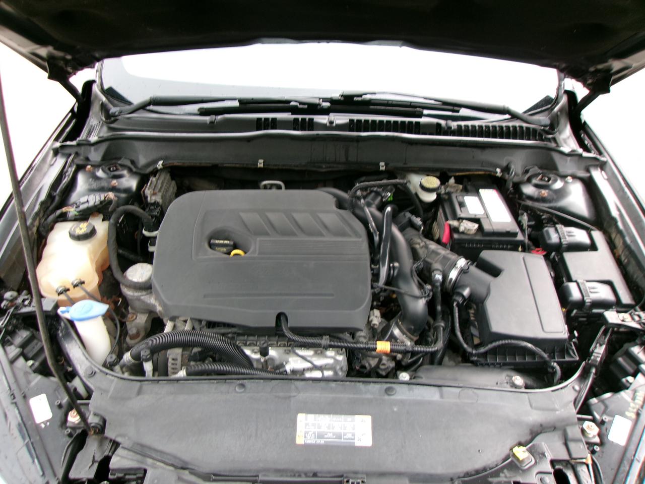 Ford Fusion SE 4D Sedan 2014