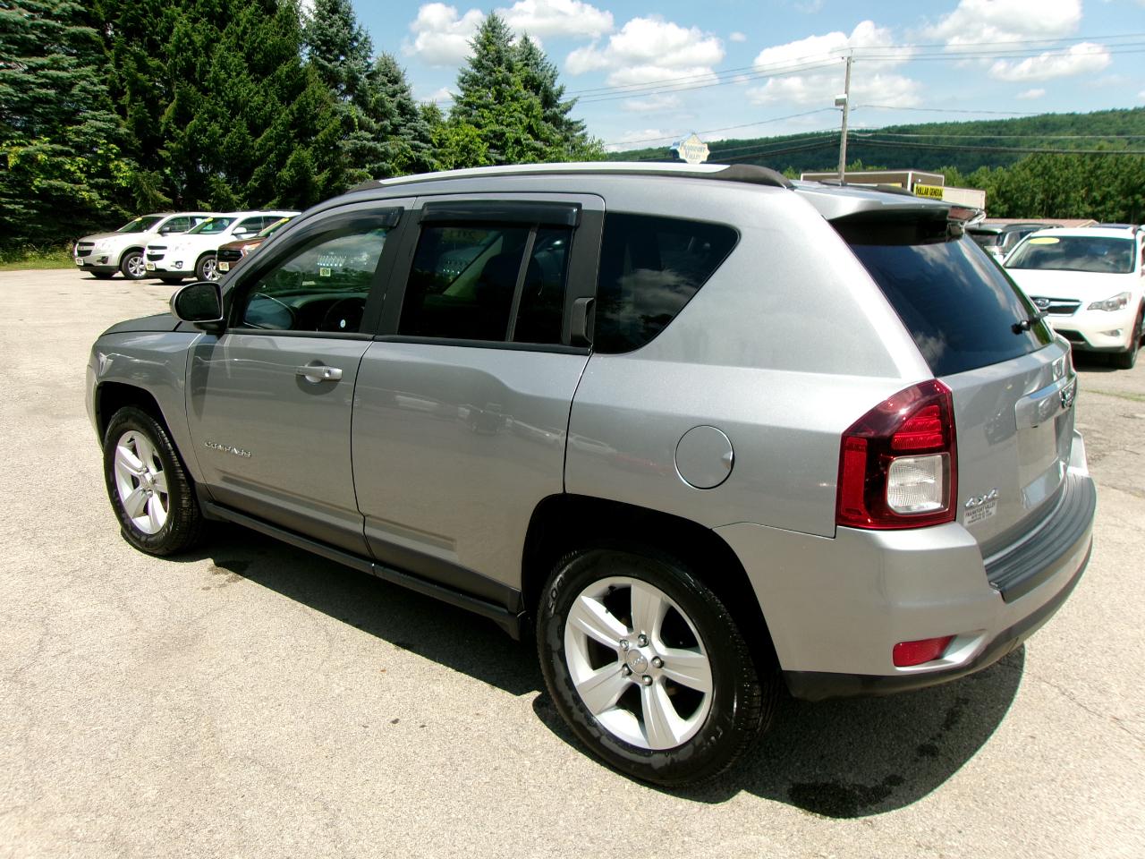 Jeep Compass Latitude 4D SUV 4WD 2017