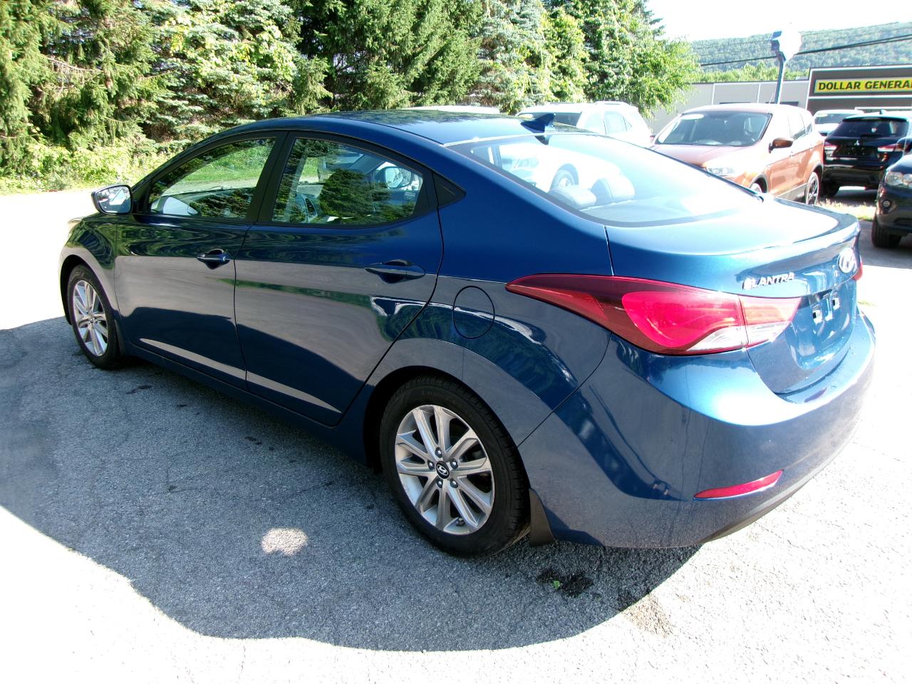 Hyundai Elantra Limited 4D Sedan 2014