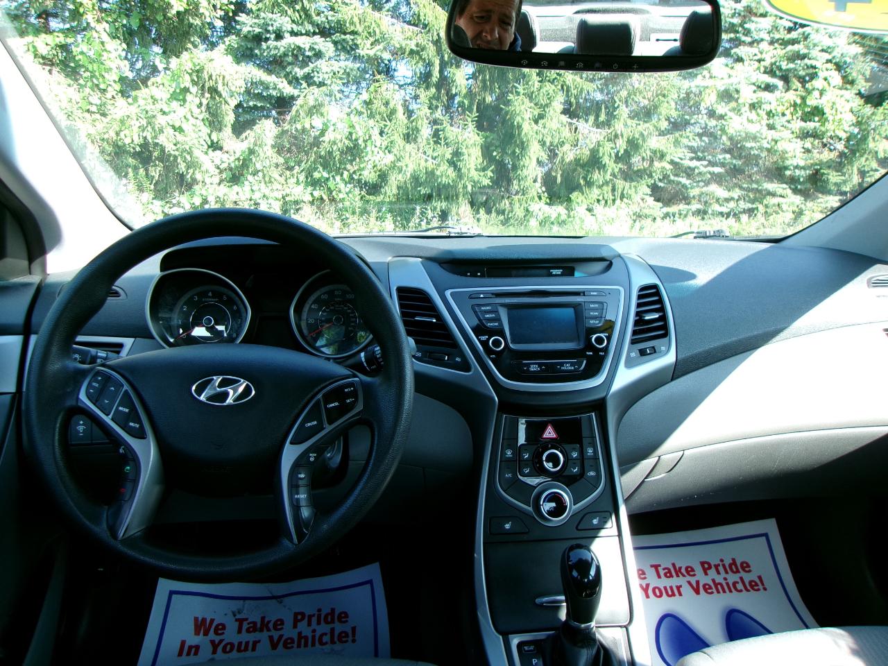 Hyundai Elantra Limited 4D Sedan 2014