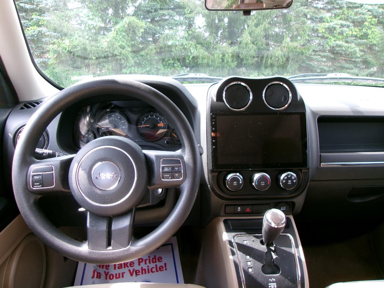 Jeep Patriot Sport 4D SUV FWD 2014
