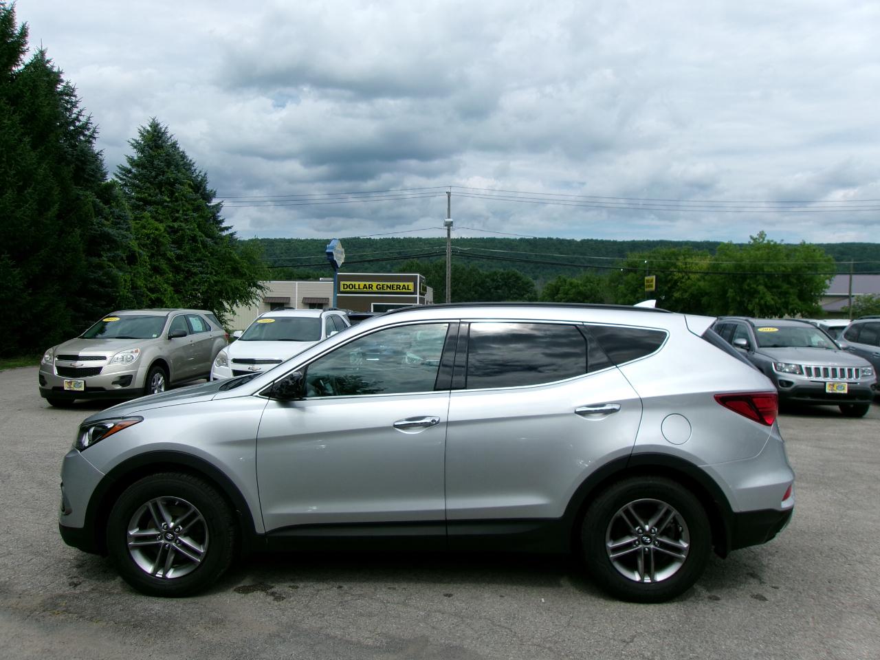 Hyundai Santa Fe Sport Base 4D SUV AWD 2.4L 2017