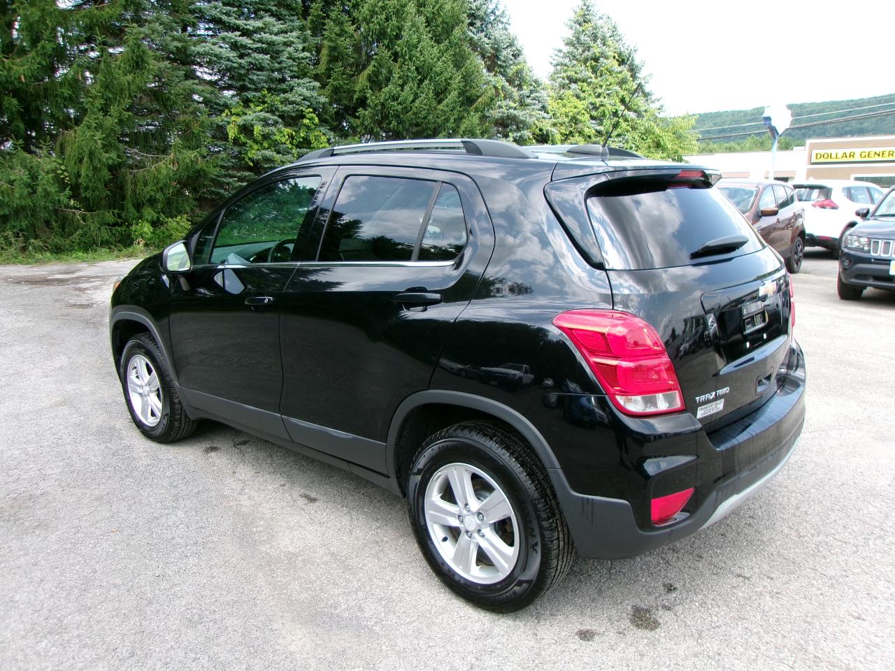 Chevrolet Trax LT 4D SUV AWD 2017