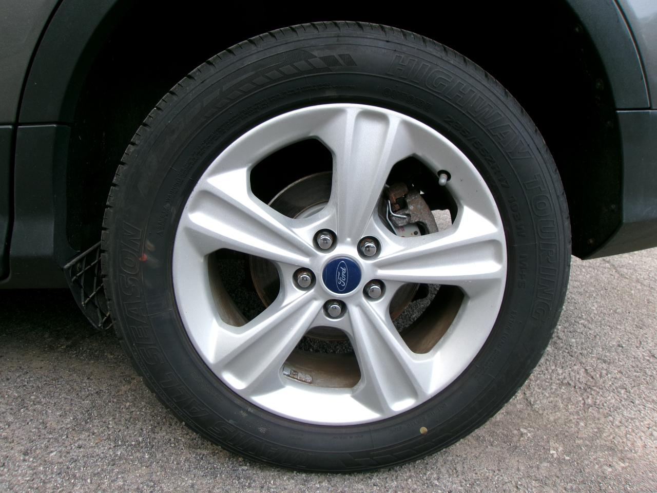 Ford Escape SE 4D SUV 4WD 2014