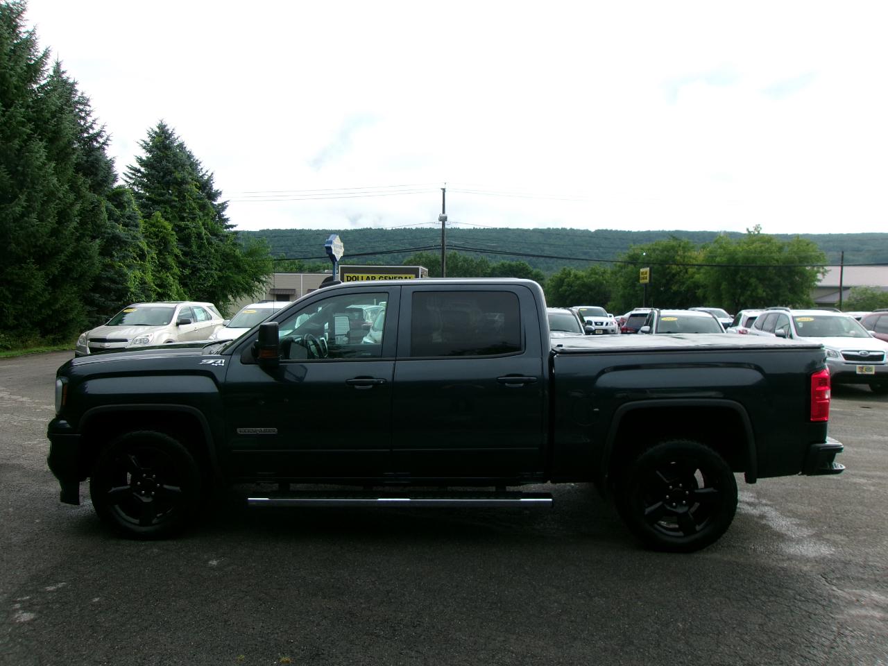 Chevrolet Silverado 1500 W/T Double Cab 4WD 2015