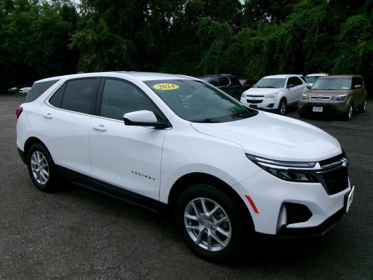 Chevrolet Equinox LT 4D SUV AWD 2024