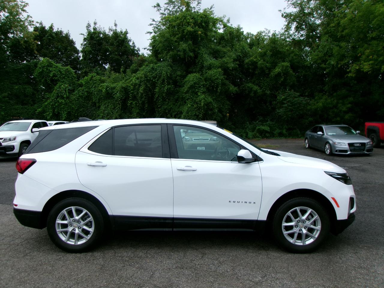 Chevrolet Equinox LT 4D SUV AWD 2024