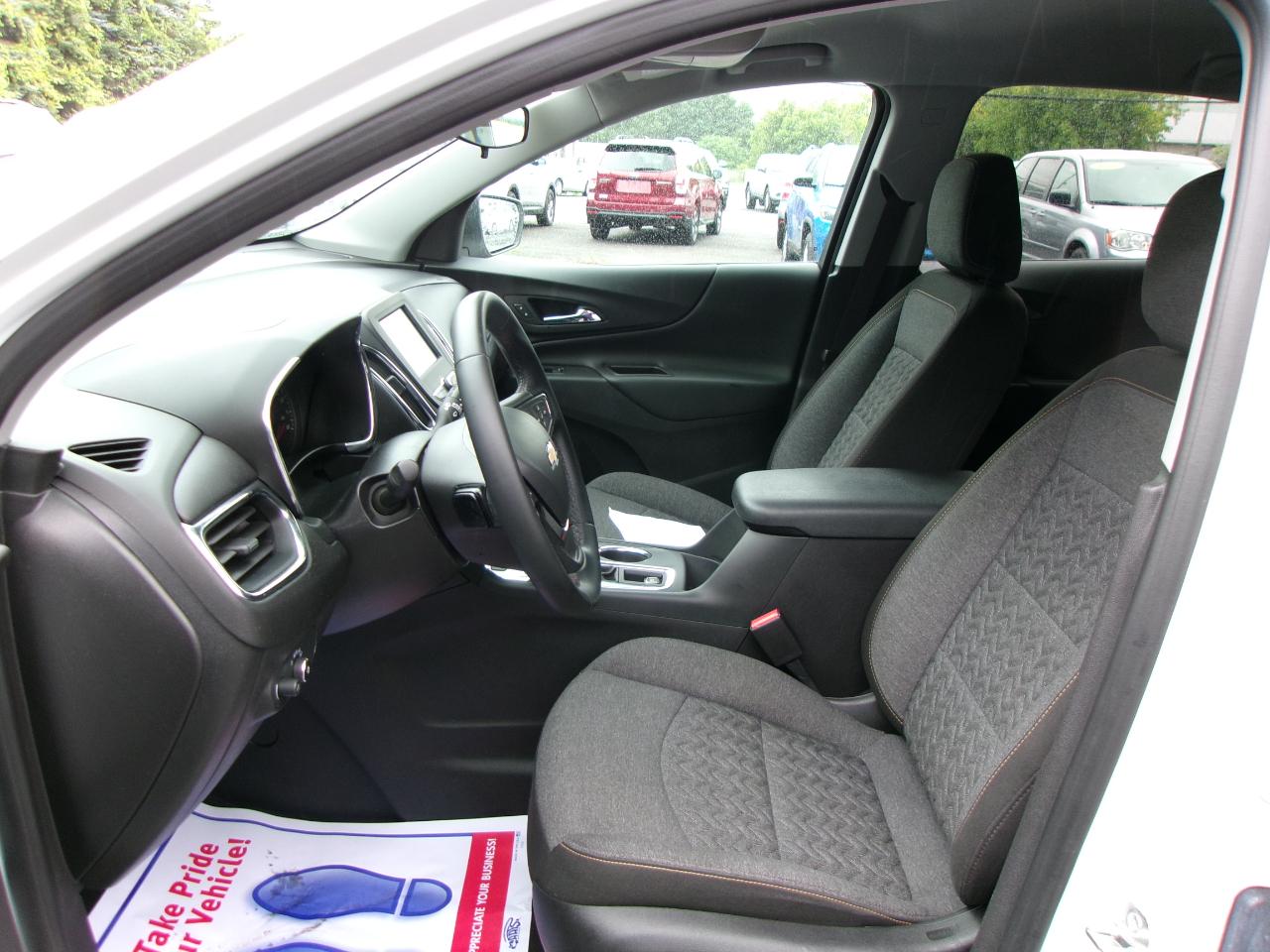 Chevrolet Equinox LT 4D SUV AWD 2024