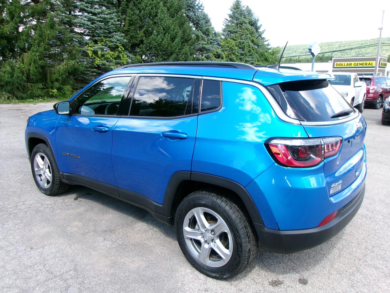 Jeep Compass Altitude 4D SUV 4WD 2023