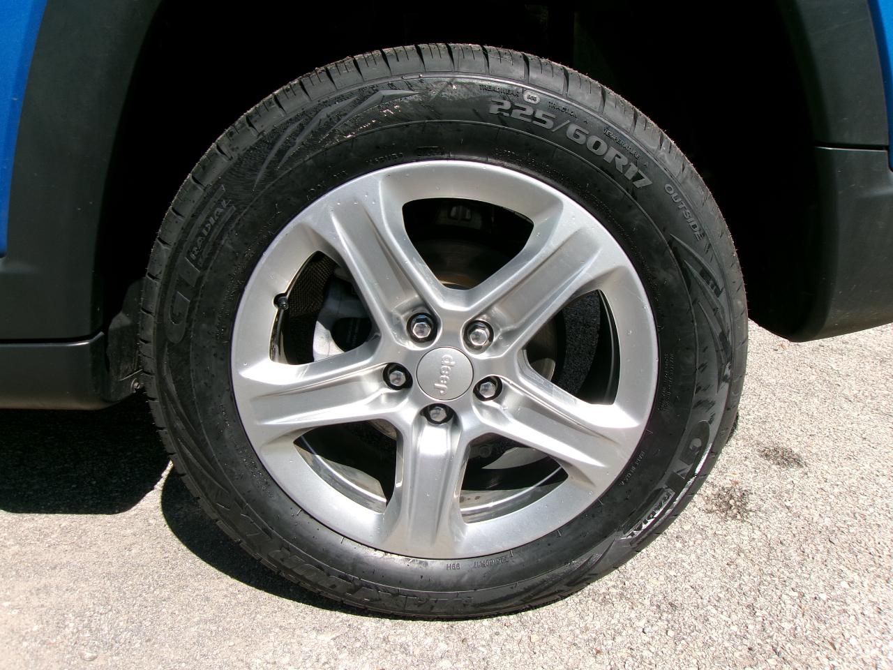 Jeep Compass Altitude 4D SUV 4WD 2023