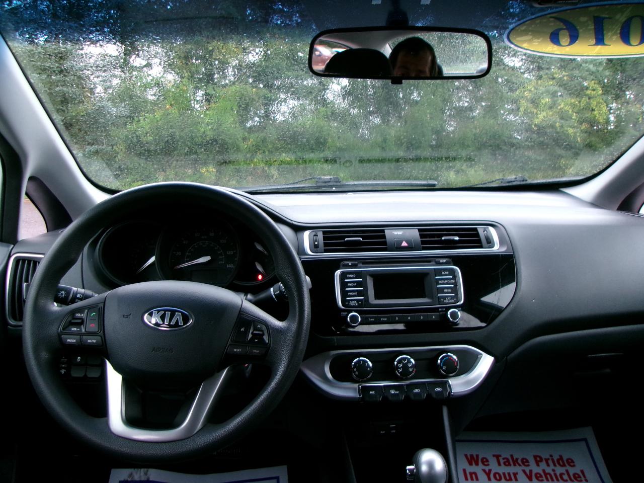 Kia Rio LX 4D Sedan 2016