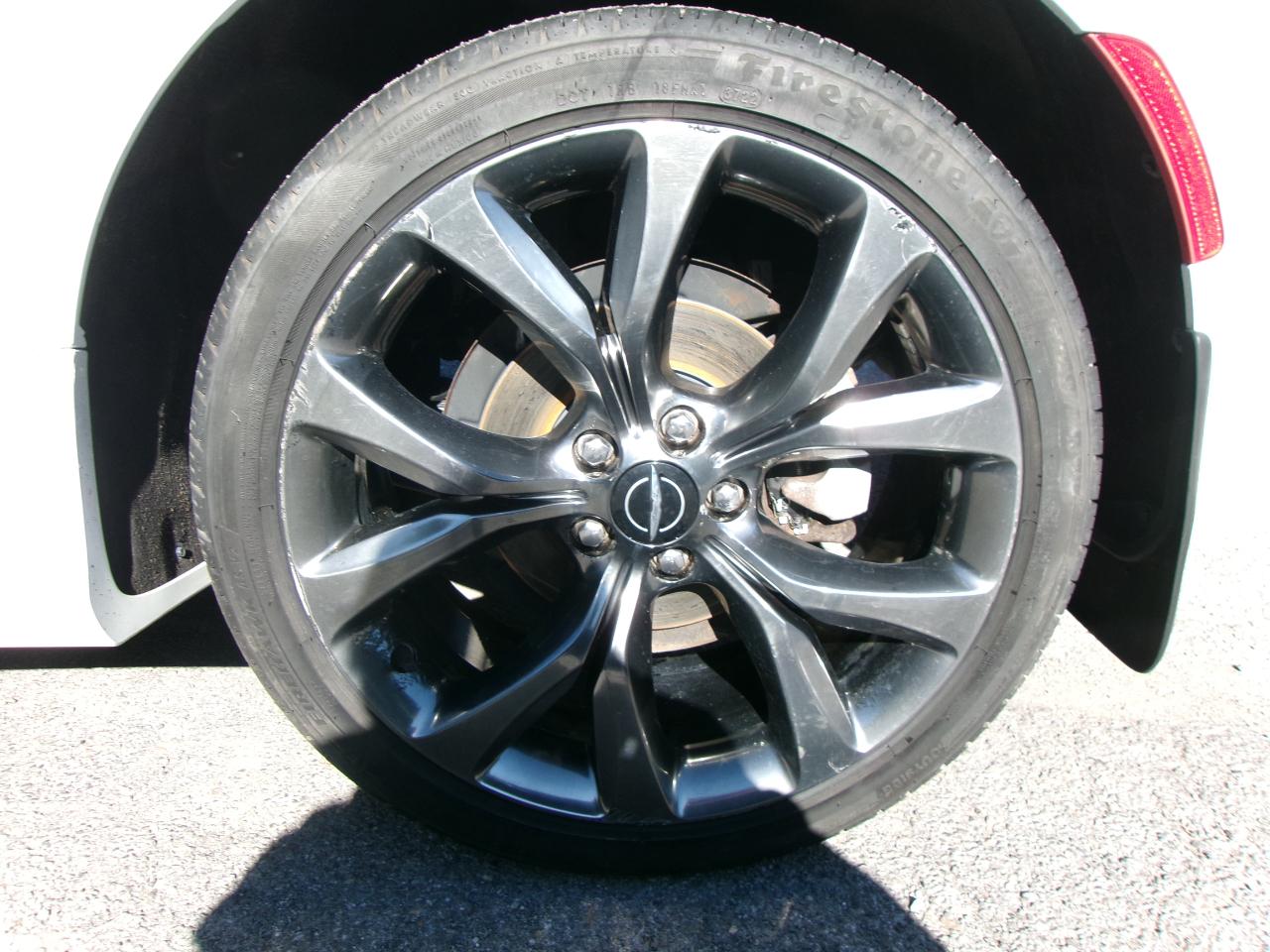 Chrysler 200 S 4D Sedan AWD 2016