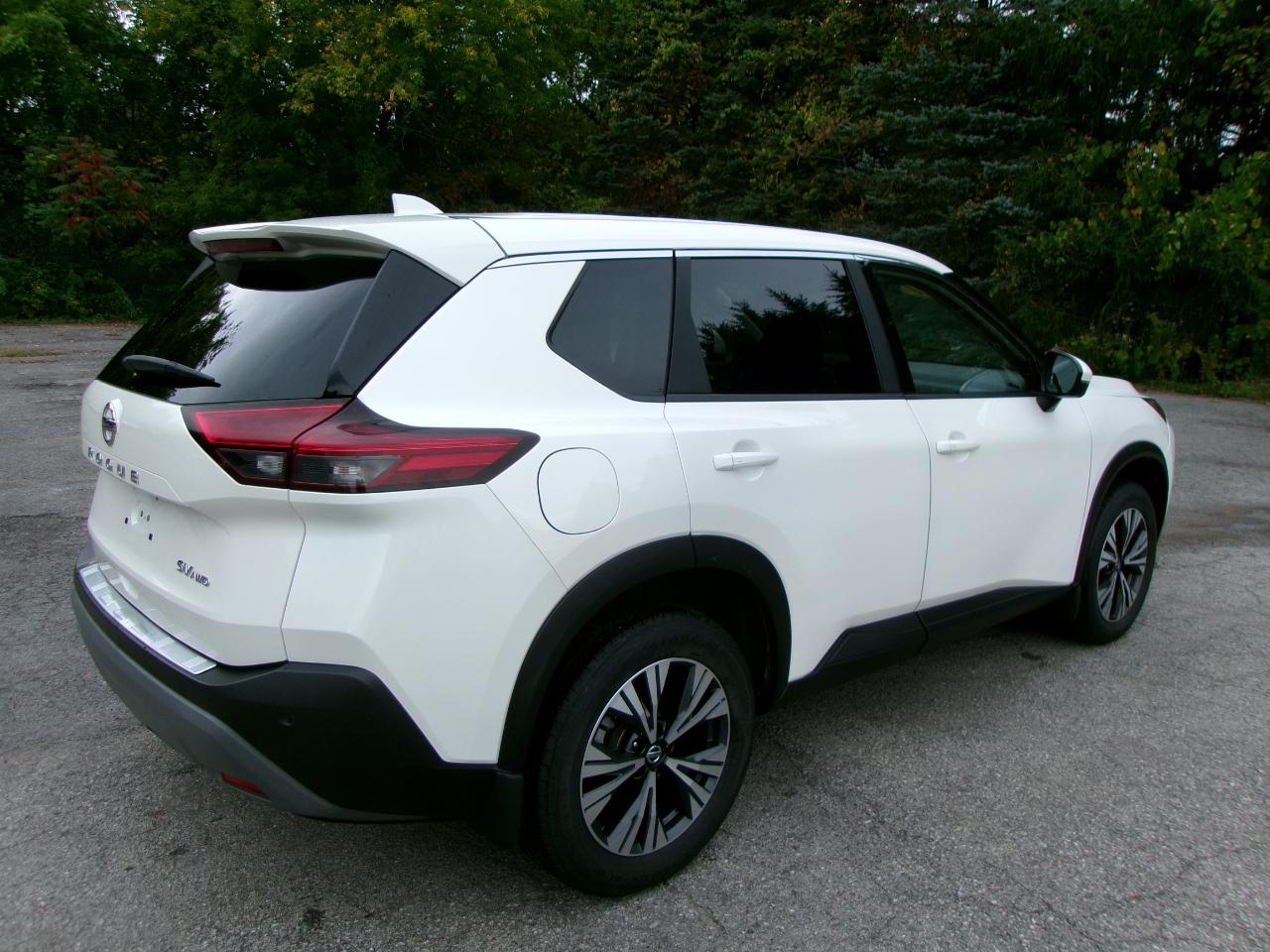 Nissan Rogue SV 4D SUV AWD 2021