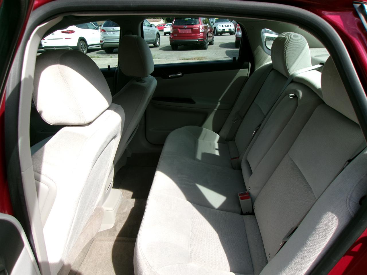 Chevrolet Impala LT 4D Sedan 2013