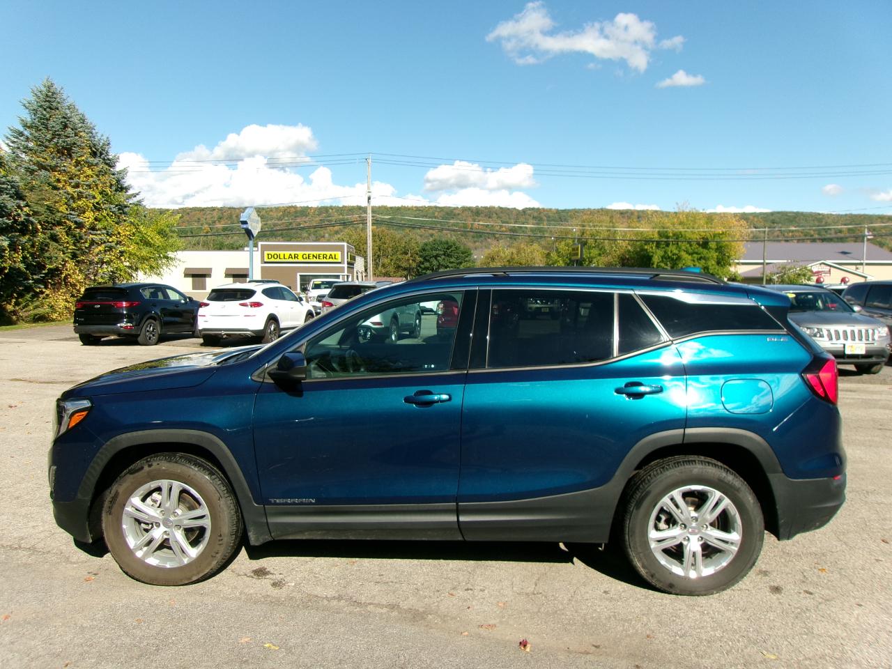 GMC Terrain SLE 4D SUV AWD 2020