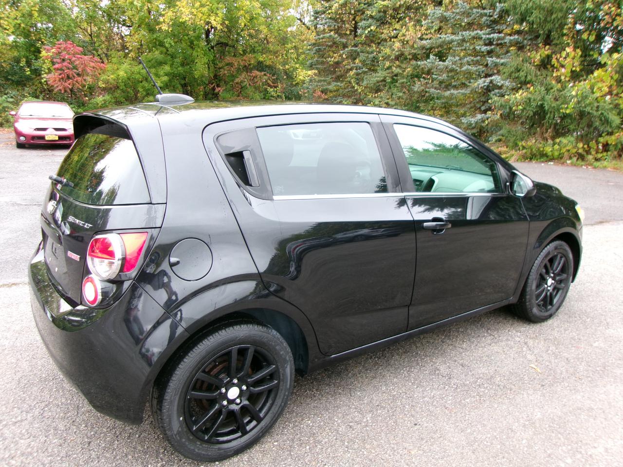 Chevrolet Sonic LT 4D Hatchback 2015