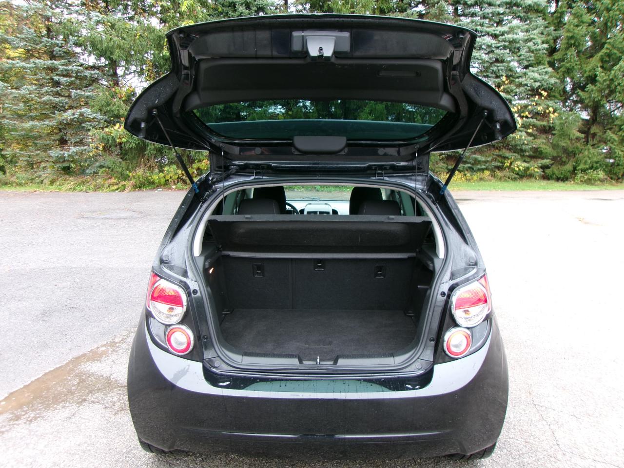 Chevrolet Sonic LT 4D Hatchback 2015