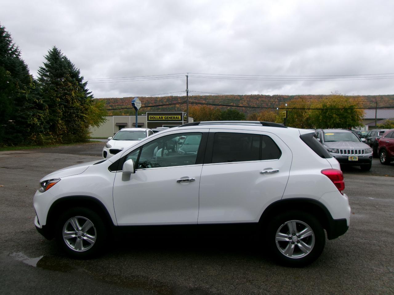 Chevrolet Trax LT 4D SUV AWD 2017