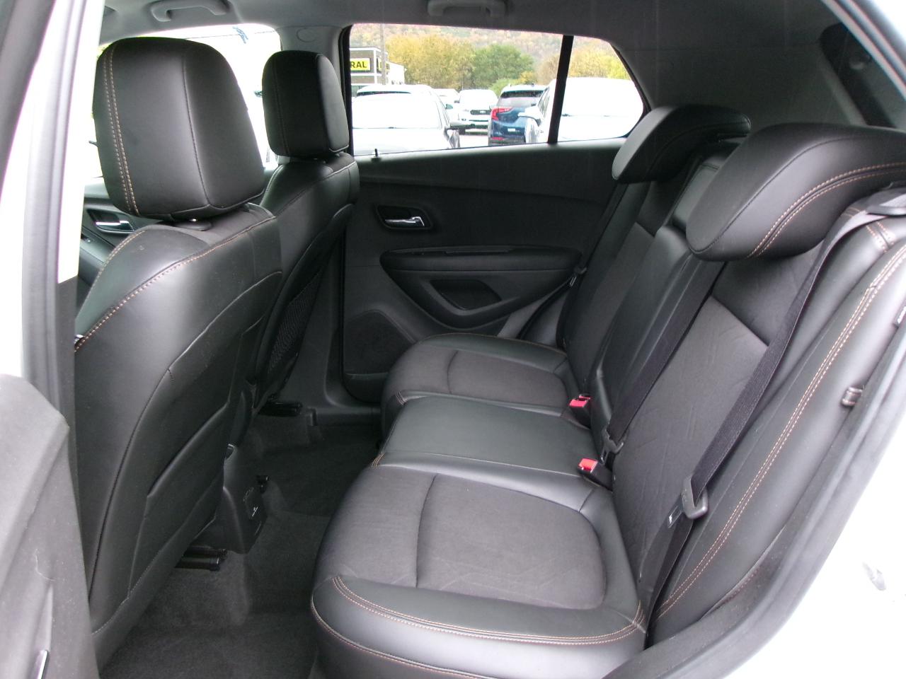 Chevrolet Trax LT 4D SUV AWD 2017