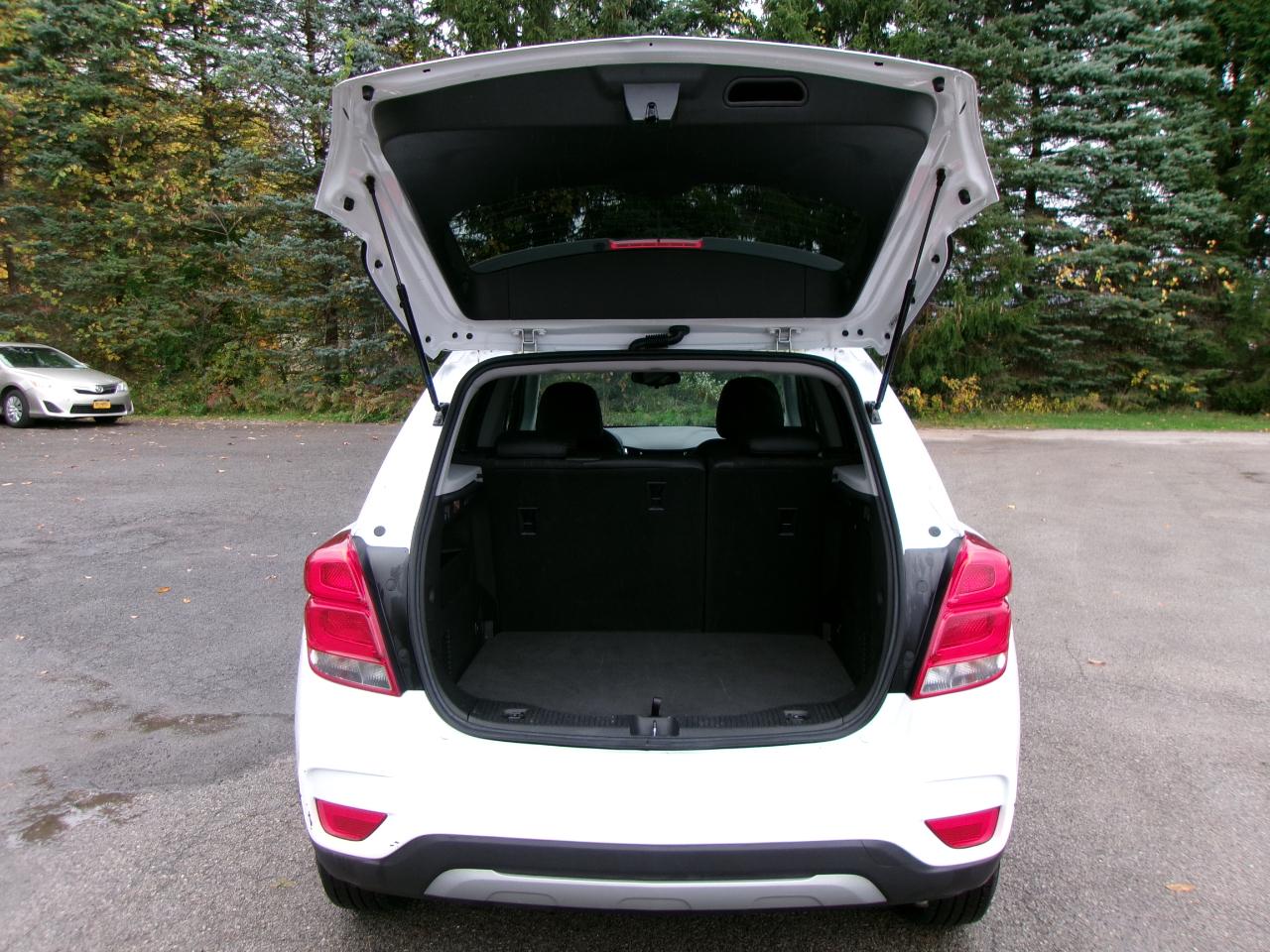 Chevrolet Trax LT 4D SUV AWD 2017