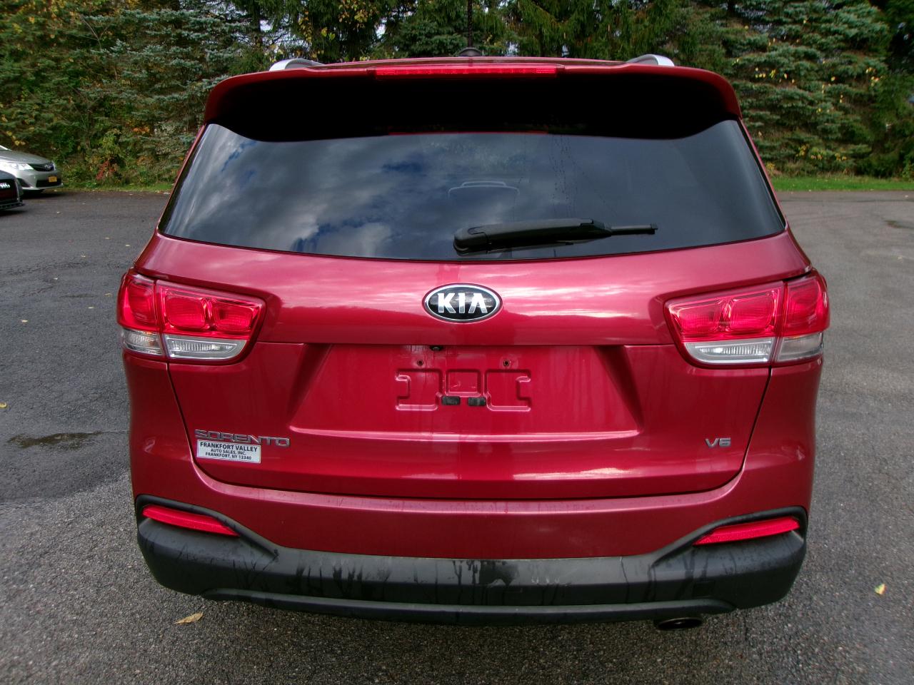 Kia Sorento LX 4D SUV AWD V6 2016
