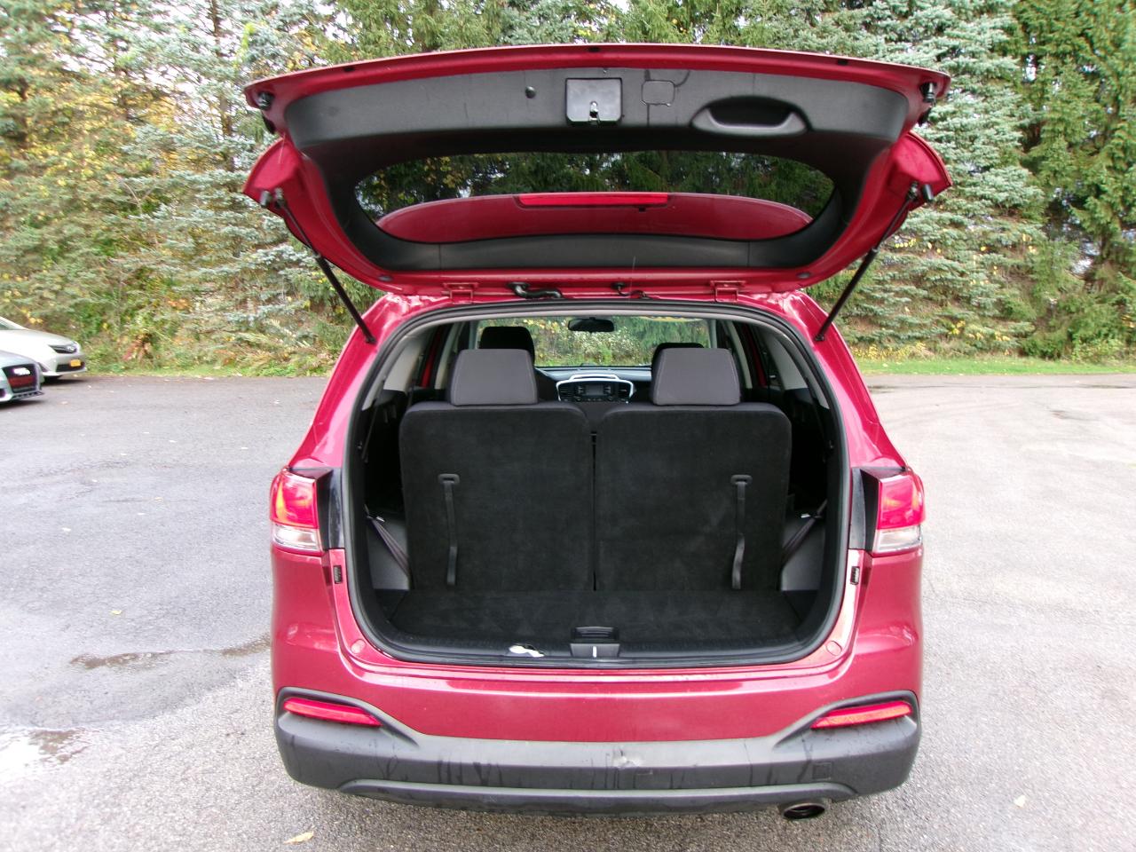 Kia Sorento LX 4D SUV AWD V6 2016