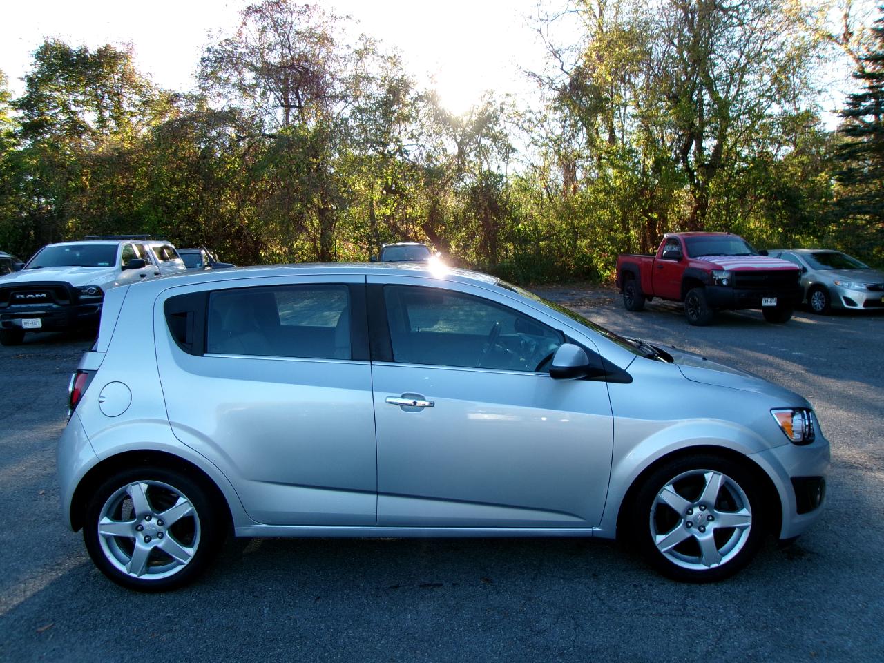 Chevrolet Sonic 2LTZ 4D Hatchback 2012