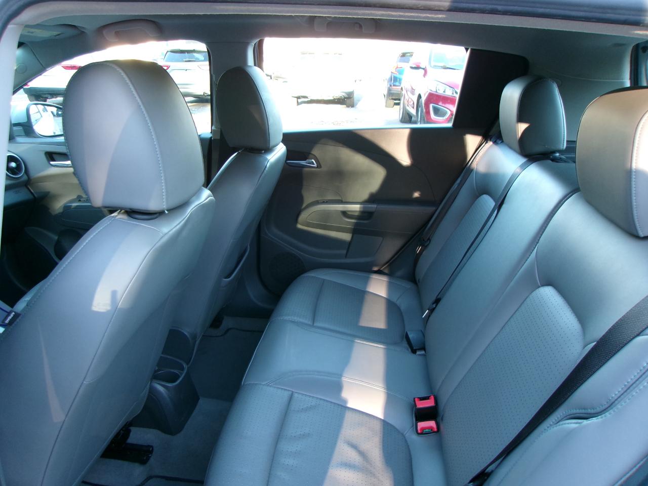 Chevrolet Sonic 2LTZ 4D Hatchback 2012