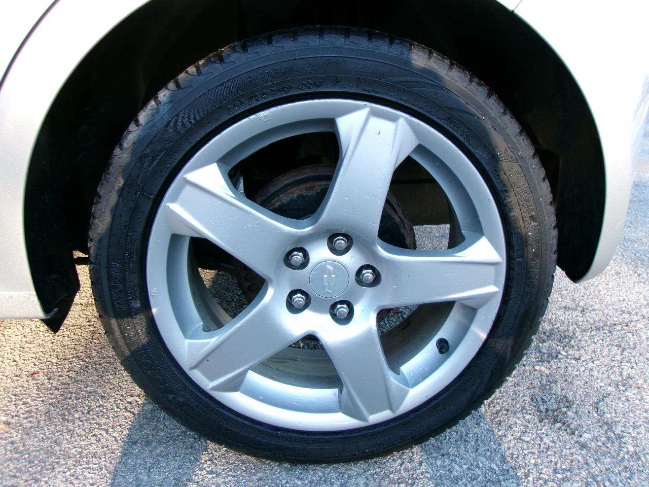 Chevrolet Sonic 2LTZ 4D Hatchback 2012