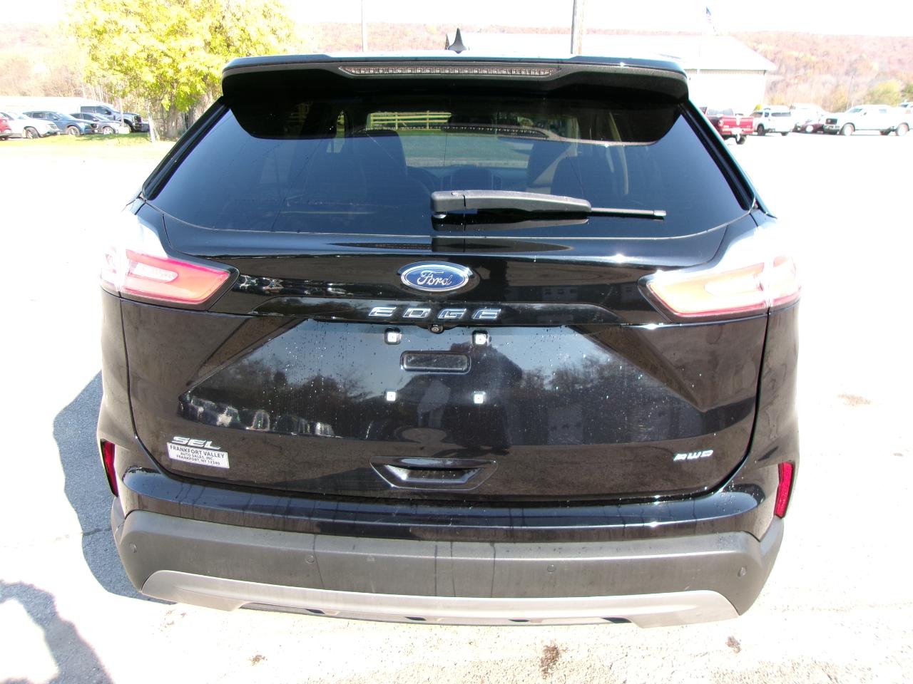 Ford Edge SEL 4D SUV AWD 2022
