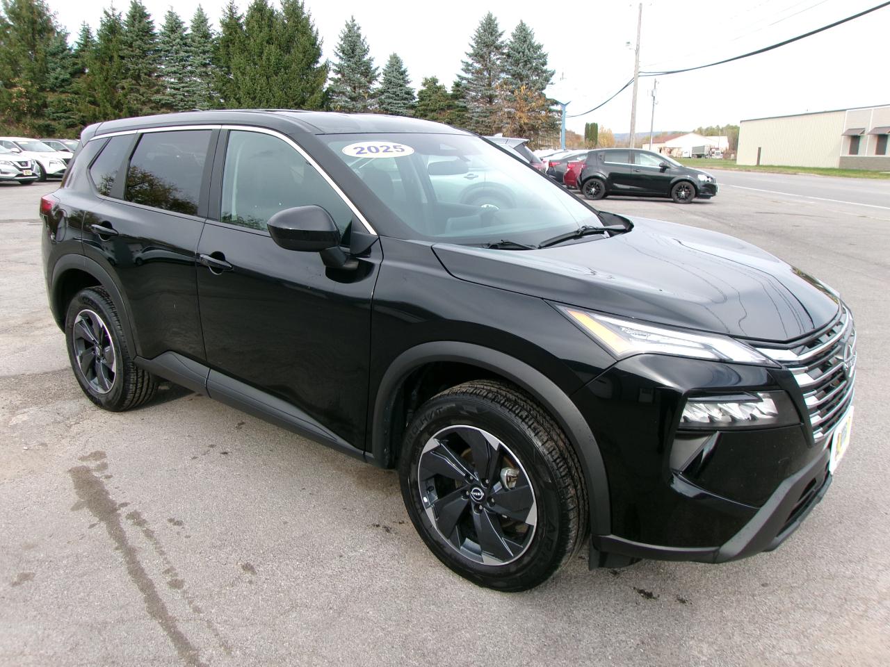 Nissan Rogue SV 4D SUV AWD 2025
