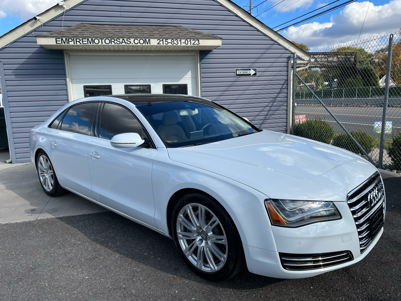 Audi A8 4.0T Sedan L quattro Tiptronic 2013