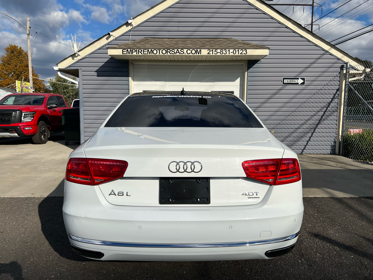 Audi A8 4.0T Sedan L quattro Tiptronic 2013